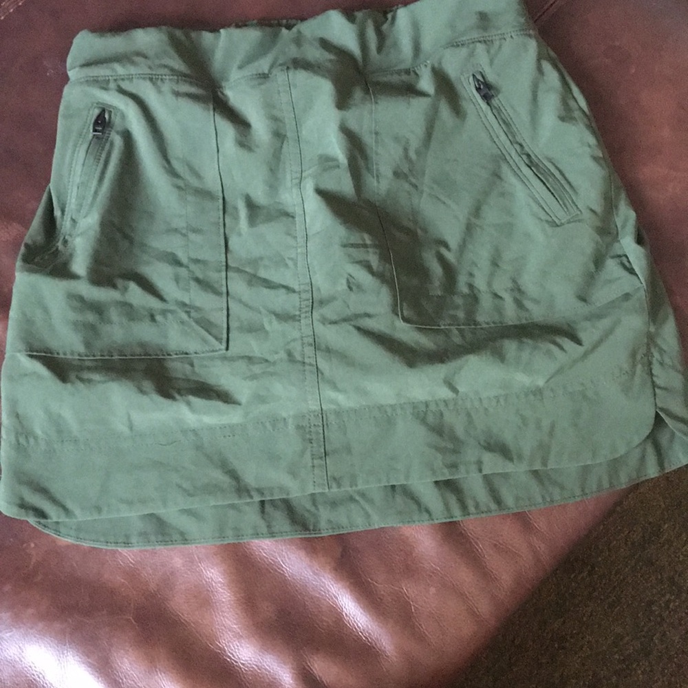 Athleta hiking Skort